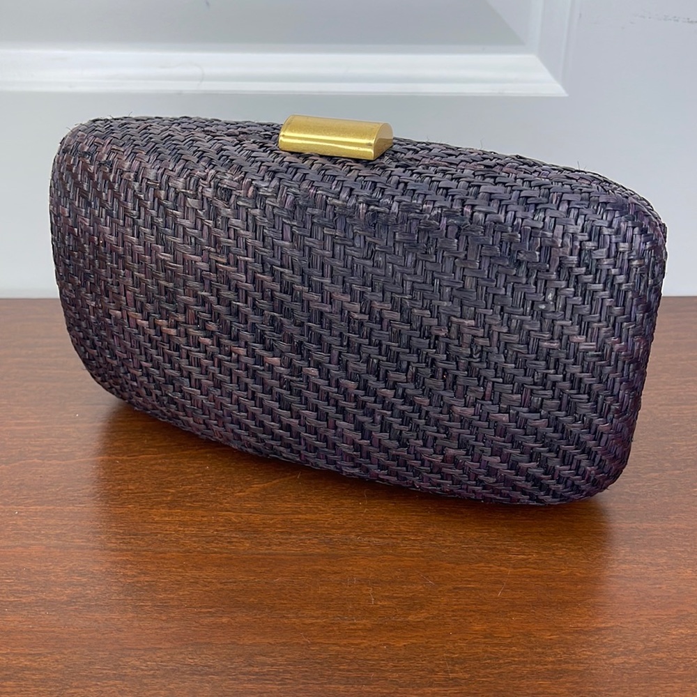 Kayu Florence In Beautiful Plum.